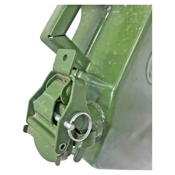 2.5 Gallon 10L Jerry Can Gas Steel Tank Green Military NATO Style - Picture 2 of 10